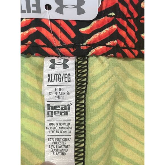 Under Armour Hydro UA HeatGear Shorts Women's Size XL Fitted Swim 2" inseam NEW - Picture 8 of 11
